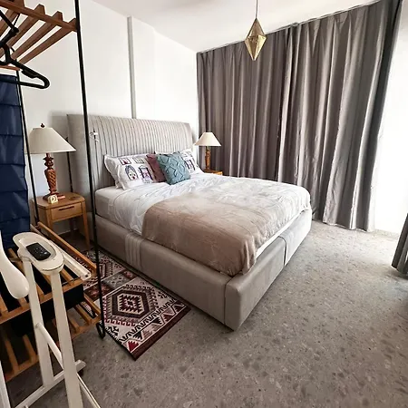 Center 1bdr Διαμέρισμα *