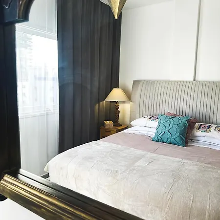 Center 1bdr アパート