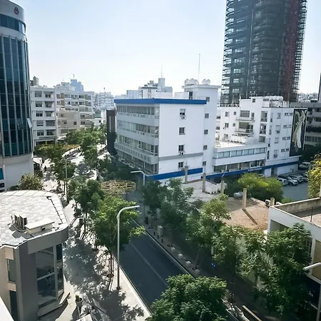 アパート Center 1bdr