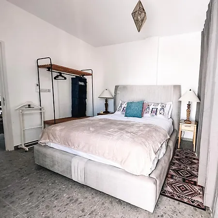 Center 1bdr * ニコシア