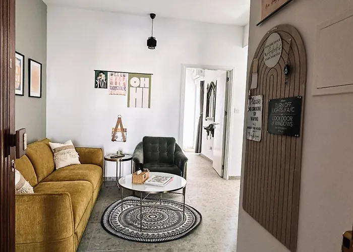 Apartment Center 1bdr *